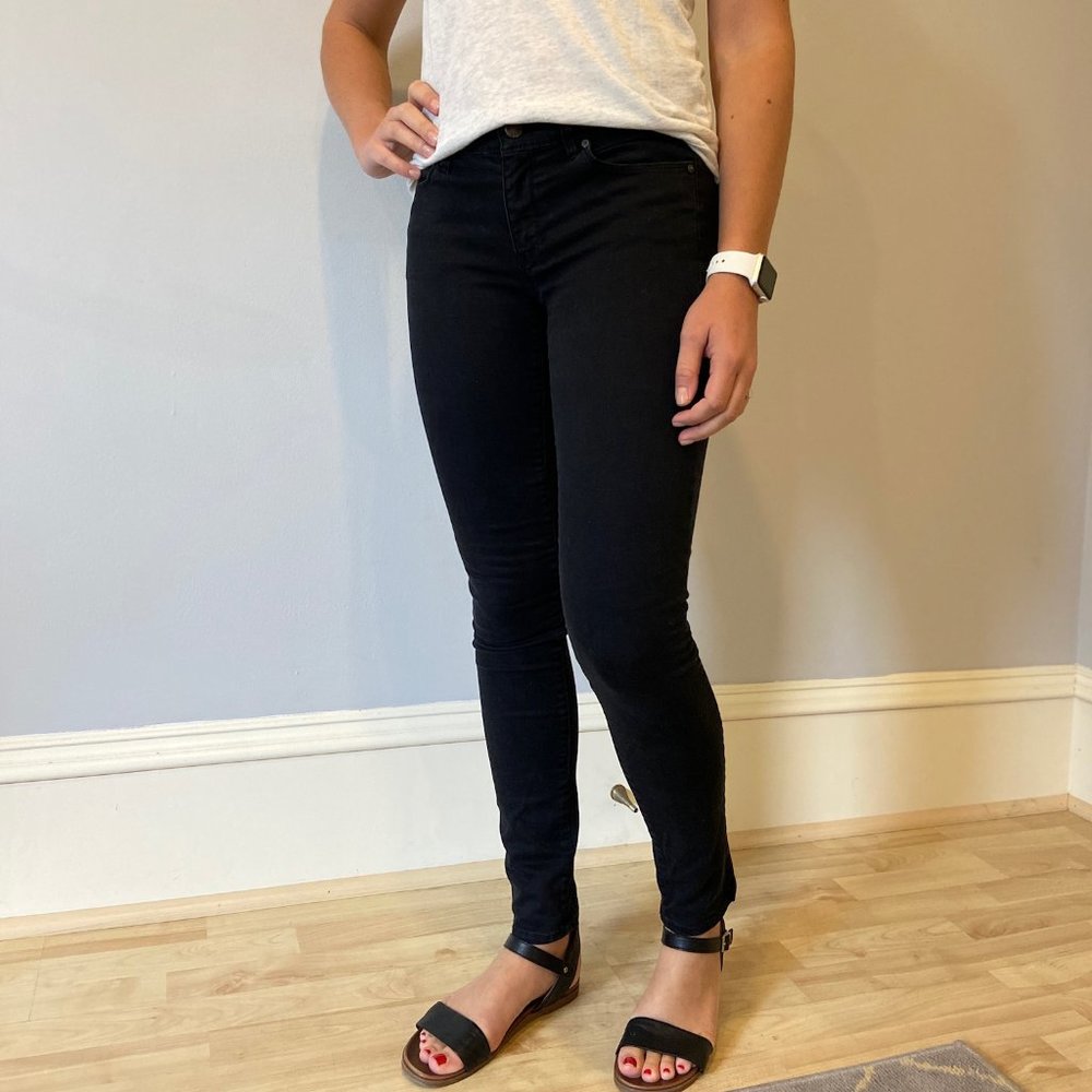 GAP Black Legging Jean